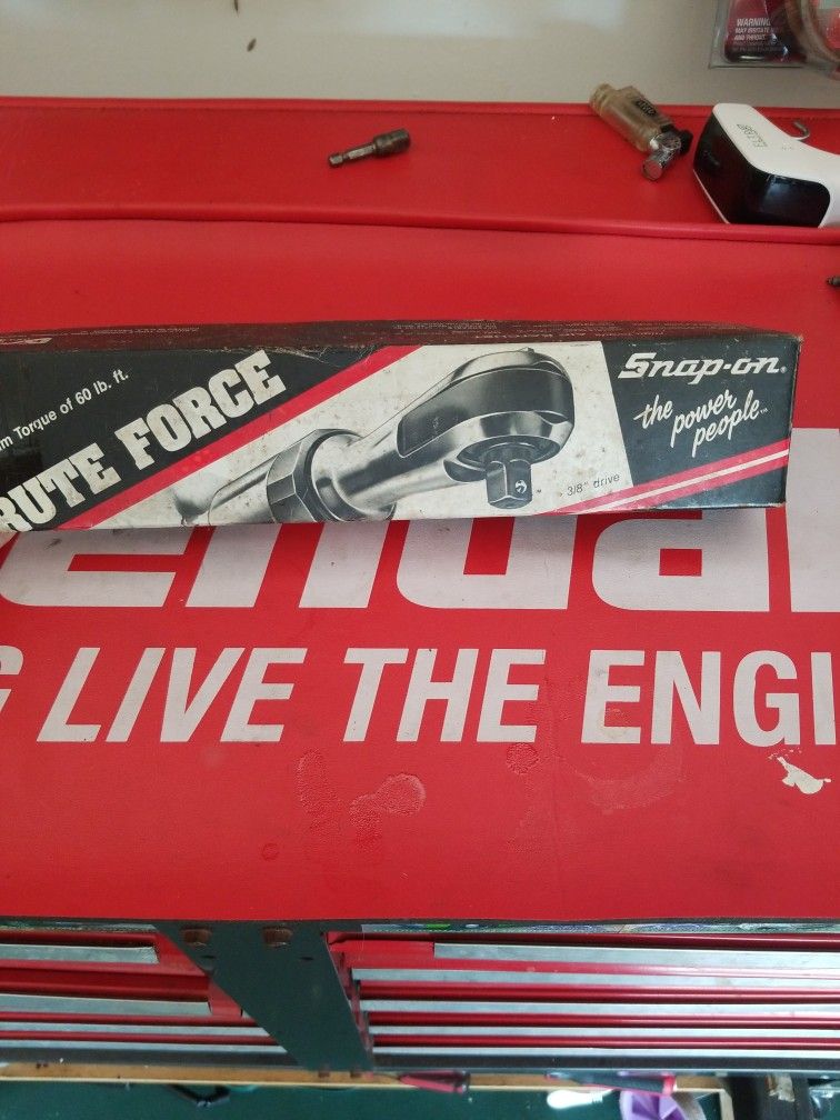 Snap On Brute Force FAR72B 3/8 Drive Air Ratchet