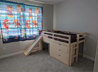 Kids loft bed