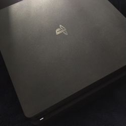 PS4 slim