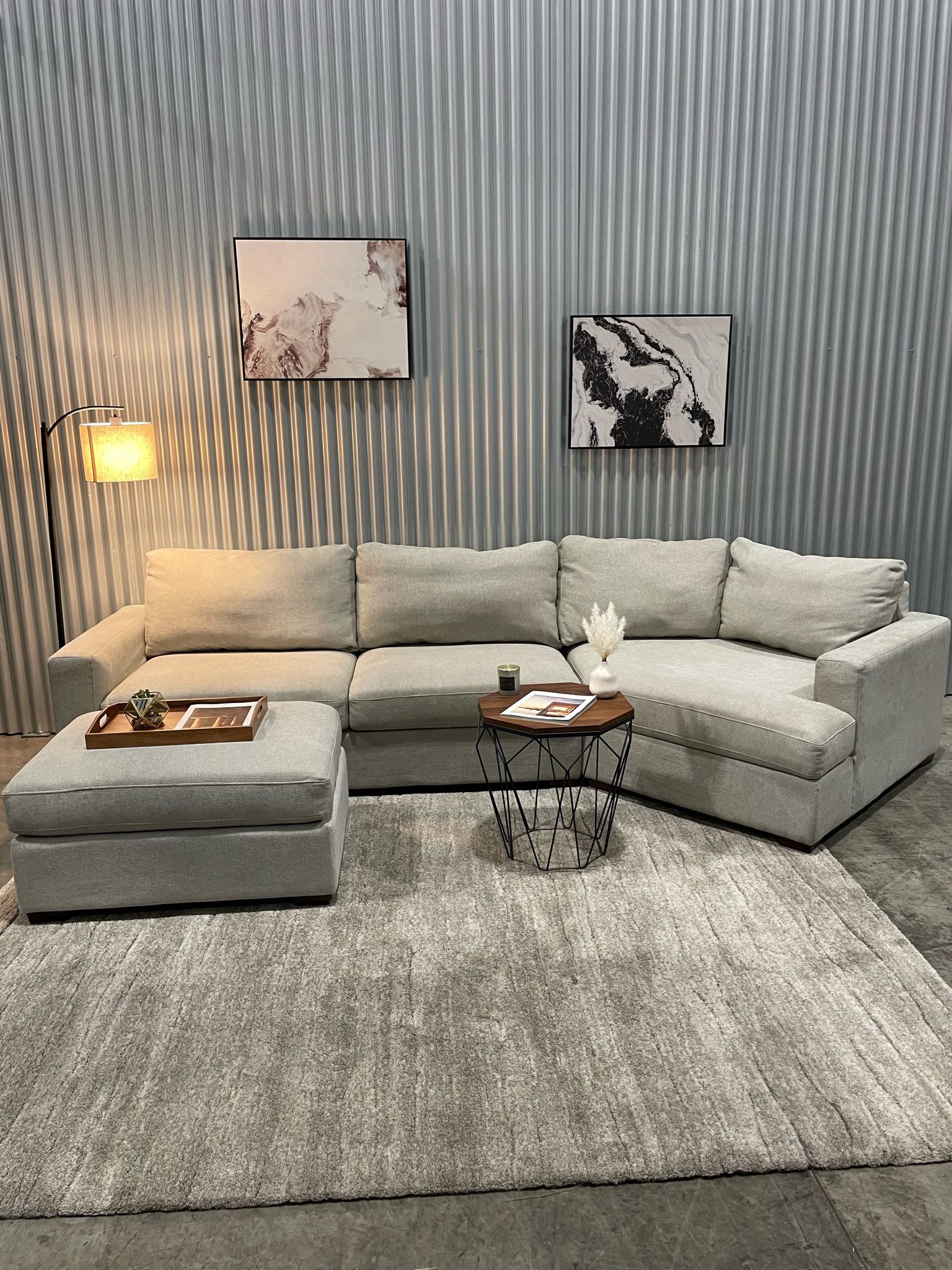 Thomasville Ezra Fabric Sectional with Ottoman - DELIVERY AVAILABLE 🚚