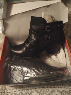 Yuu boots