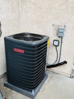 A/C Goodman 3 Ton R32 Condenser and Coil