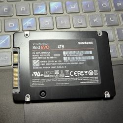 SAMSUNG 860 EVO SSD 4TB