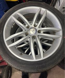 225/45ZR17