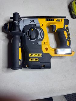 DeWalt 20V XR Rotary Hammer