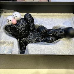 Kaws Time Off Black Vinyl