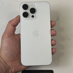 iPhone 15 Pro Max 256Gb Unlocked