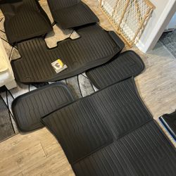 Tesla Model Y Floor Mats