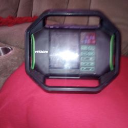 18 Volts Radio Hitachi Charger And Battery Included 