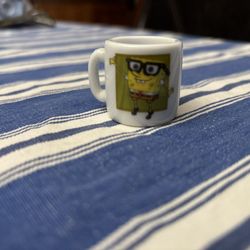 SpongeBob Mini Cup 1 Inch Tall Toy