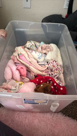 Baby girl clothes 0-6ms