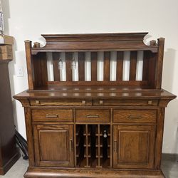 Sideboard With Hutch And Wine Rack
