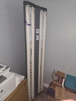 Stand-Up  UV Booth (Daavlin 7 Series)