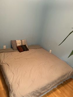 King Size Bed ( Leesa)