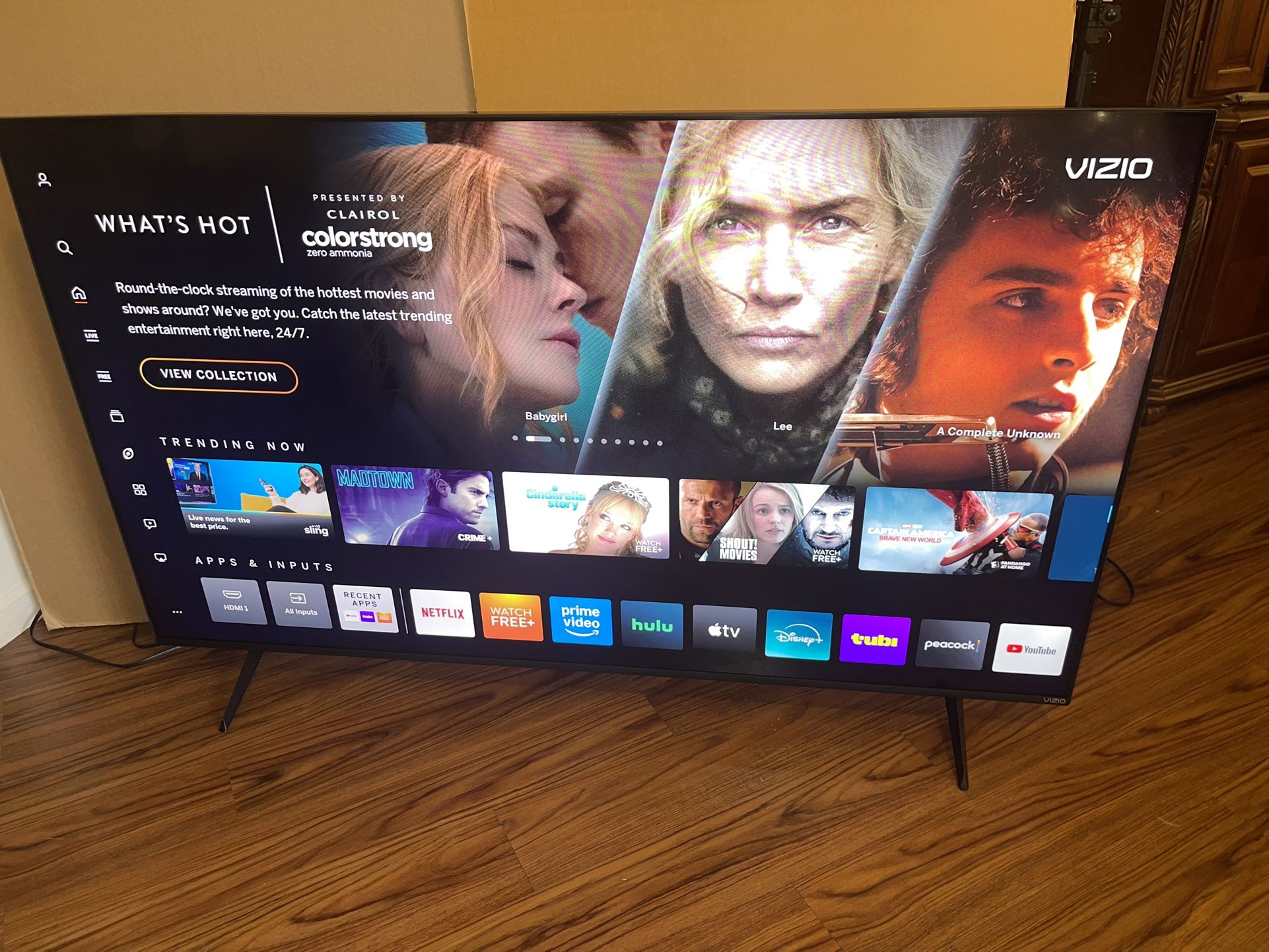 Vizio 65” SmartCast TV 4K QLED QUANTUM HDR With Remote Control $230 Firm On Price