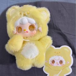 Yooki Take A Bite Of Bear