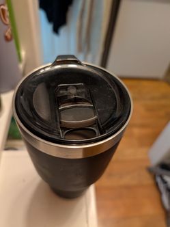 Wyld Gear 30 oz Black Tumbler
