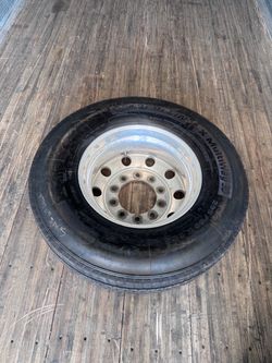Michelin X Multiway 3D 295/80R22.5 Tire on Aluminum Wheel