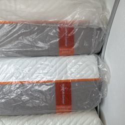 King Queen Size Tempurpedic ProAdapt,  ProBreeze,  LuxeBreeze Mattress  Pro Breeze /Luxe Adapt /Pro Adapt /Adapt /cloud /Tempur pedic contour Supreme 