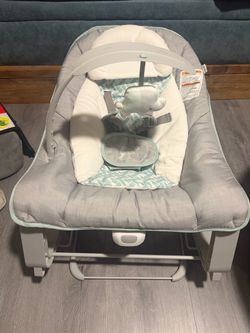 Baby bouncer