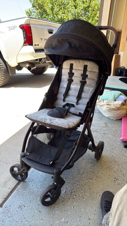 Summer 3D quick close Stroller