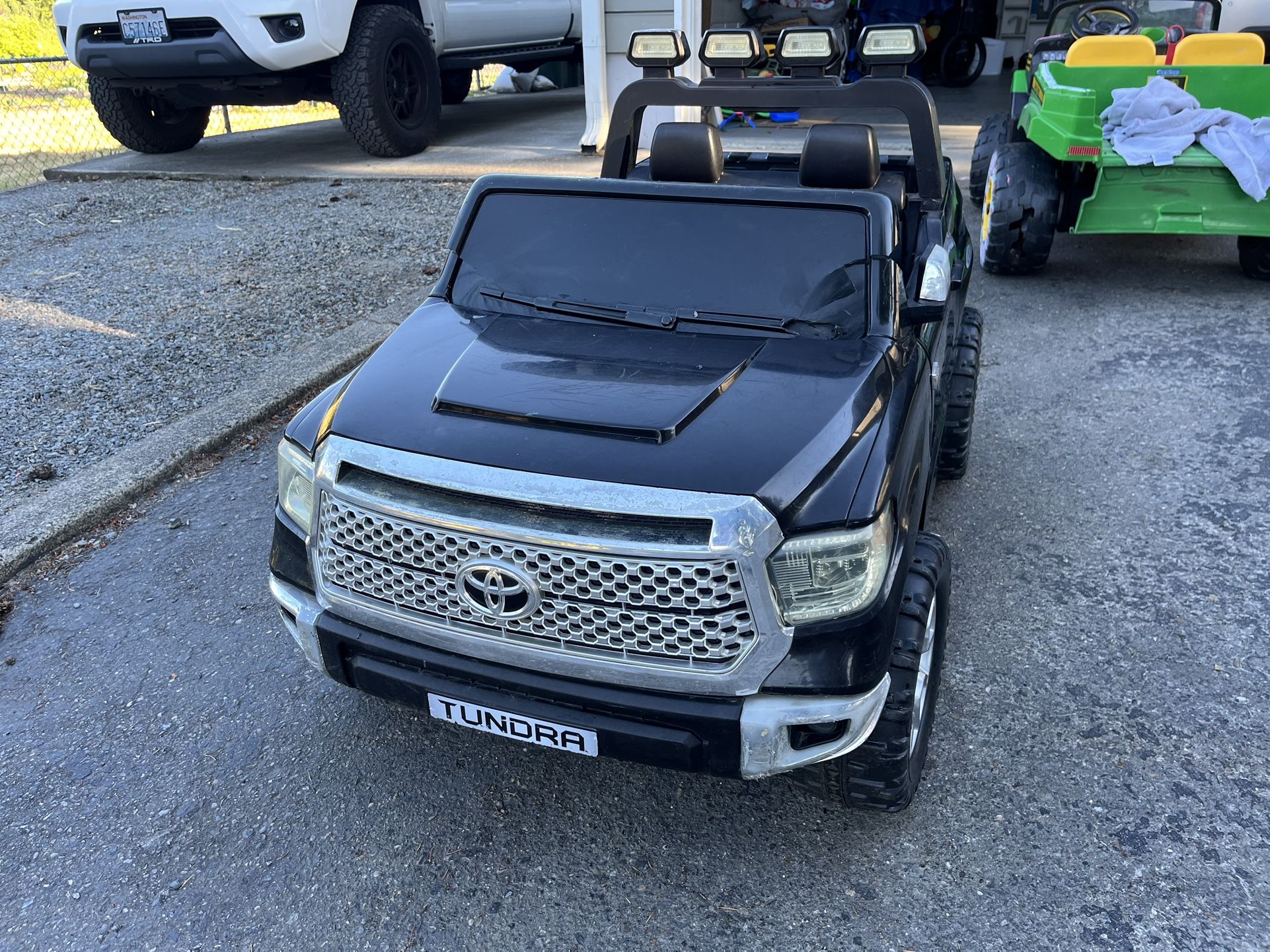 Toyota Tundra Kids Powerwheel