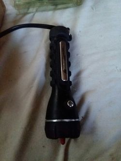 Fiber optic continuity tester