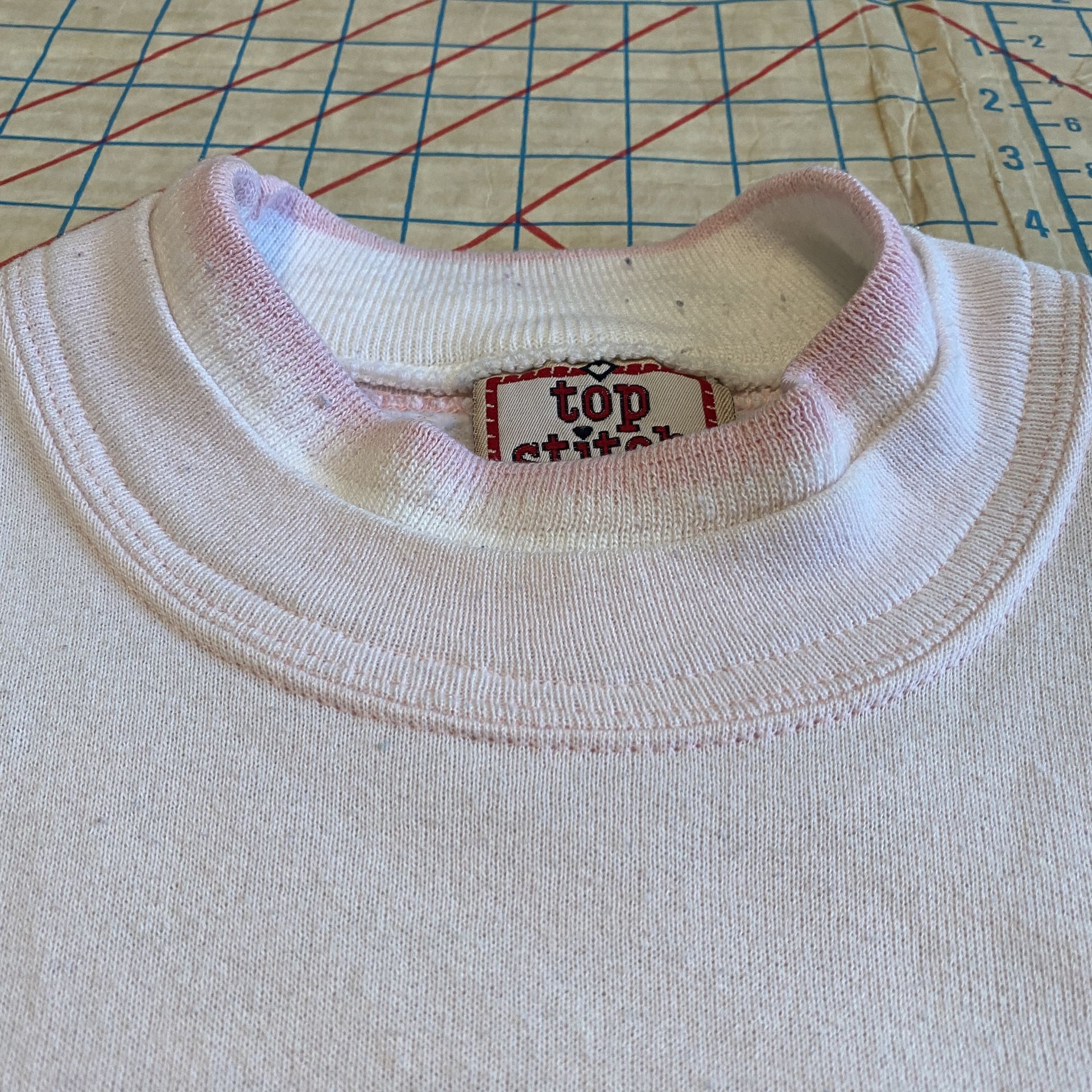 VTG Top Stitch Morning Sun Pink Sweatshirt Heart Shrubs Grandma Sweater USA L