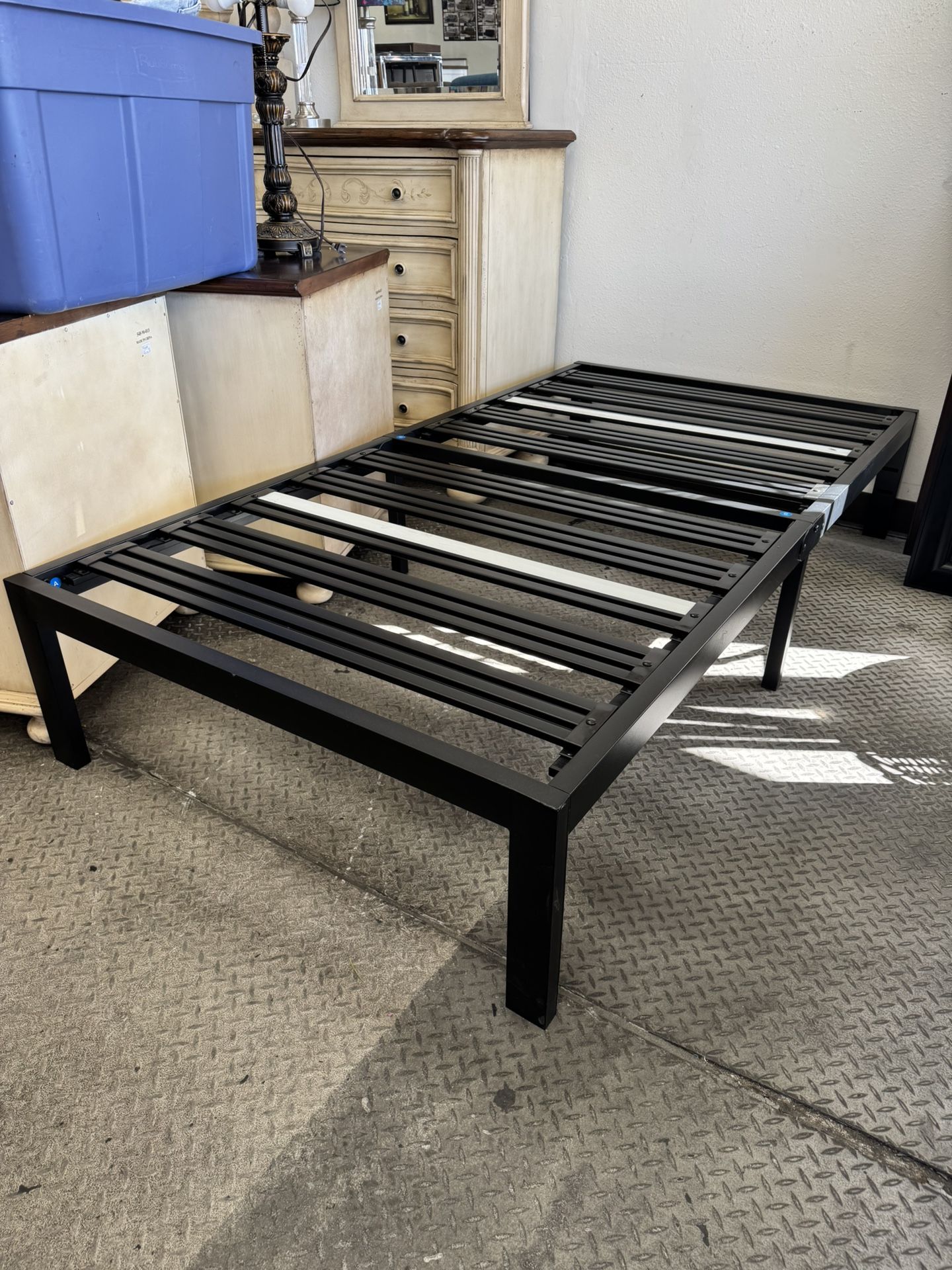 Twin Metal Platform Bed Frame