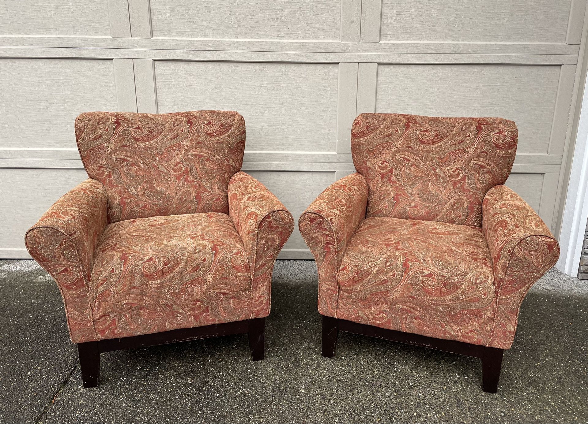 Set of 2 Beautiful Paisley Lounge Chairs