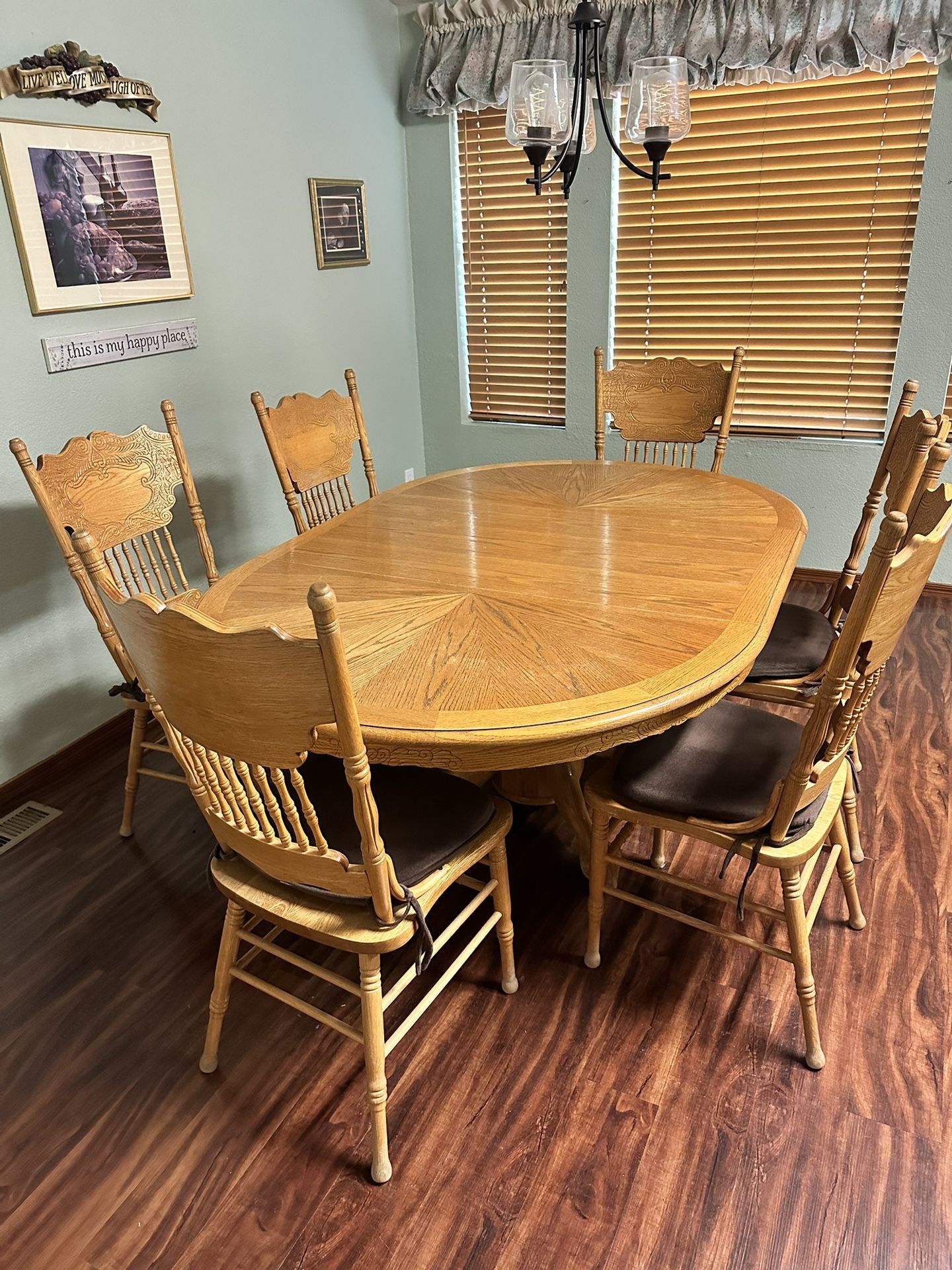 Kitchen Table Seats 6