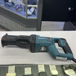 Makita Reciprocating Saw
