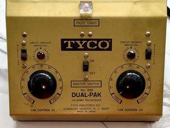 Vintage Tyco No. 898 Dual-Pak HO Hobby Transformer Power Supply-Powers and Lights up.