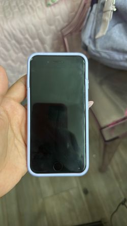 iPhone 8 unlocked