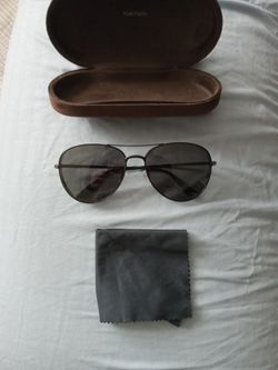 Tom Ford sunglasses TF723-k 
Polarized