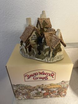 Green Dragon Pub David Winter Cottages 