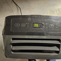 Portable air conditioner