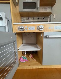 KidKraft Wooden Play Kitchen Set