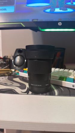 Sigma 30mm f/1.4 DC DN Camera Lens