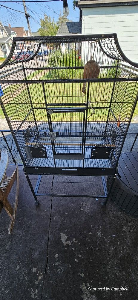 A&E BIRD cage