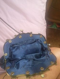 Vintage style clutch