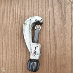 Rigid Quick Acting Tube Pipe Cutter