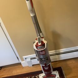 Shark Vacuum 