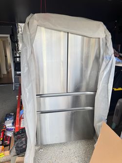 LG refrigerator/freezer