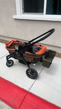 Evenflo Pivot Xplore