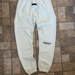 Essentials Cuffed Sweatpants All Colorways