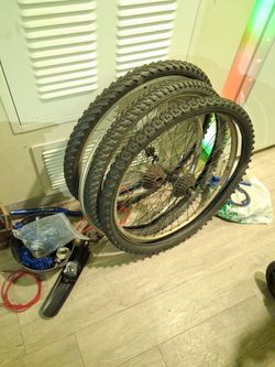 Misalanious  bike parts