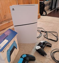 PlayStation 5 Slim w/disc & two controllers