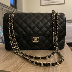 Chanel Classic flap Bag for Sale in New York, NY - OfferUp