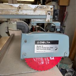 Delta Radial  Arm Saw